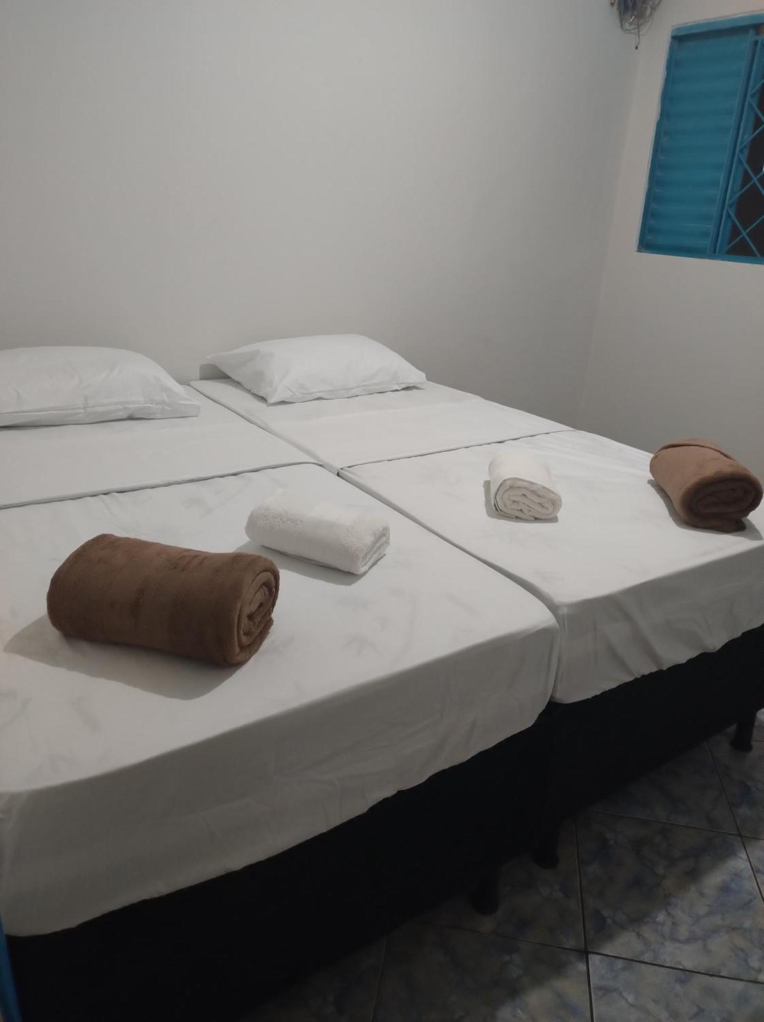 Hotel Pousada Roosevelt Quarto 03 - Pousada Central Prox Rodoviaria E Dist Industrial Uberlândia Zewnętrze zdjęcie